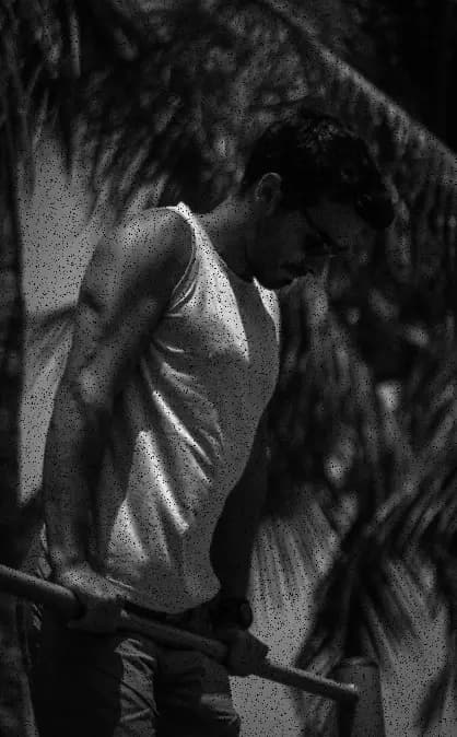 Man doing pull up image dynamic category